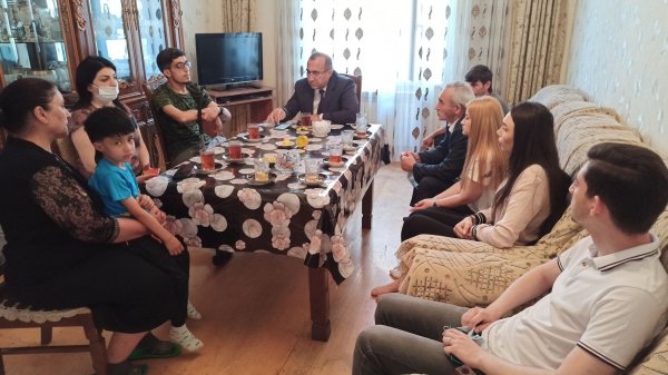 YAP Sumqayıt təşkilatı növbəti dəfə qazi ailələrinə yardım edib - FOTOLAR YAP Sumqayıt təşkilatı növbəti dəfə qazi ailələrinə yardım edib - FOTOLAR