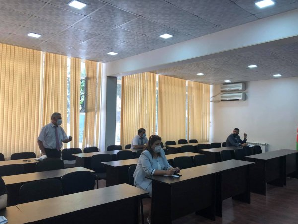 Sumqayıtda "Yay məktəbi" nin təşkili ilə bağlı iclas keçirilib - FOTOLAR Sumqayıtda "Yay məktəbi" nin təşkili ilə bağlı iclas keçirilib - FOTOLAR