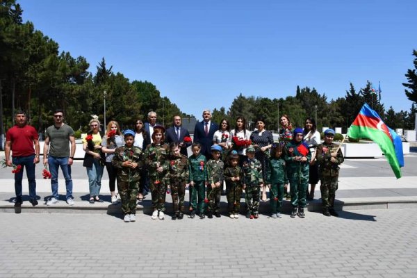 Sumqayıtda şəhidin xatirəsinə həsr olunmuş kitabın təqdimatı keçirilib - FOTOLAR
