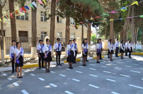 Sumqayıt məktəblərində "Son zəng" -FOTOLAR