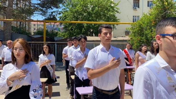 Sumqayıt məktəblərində "Son zəng" -FOTOLAR