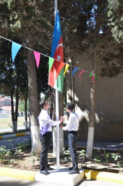 Sumqayıt məktəblərində "Son zəng" -FOTOLAR