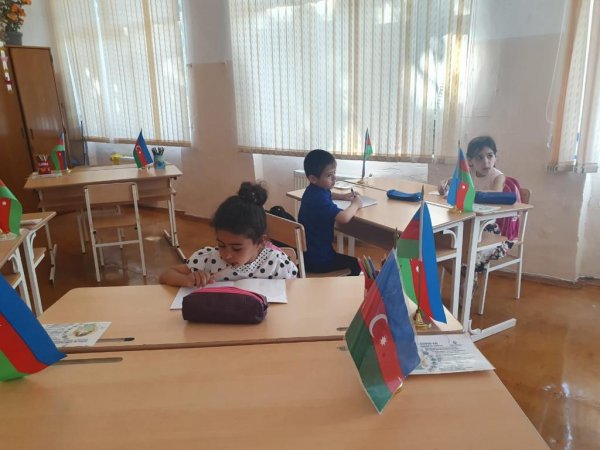 Sumqayıt məktəblərində  “Yay məktəbi” nə start verildi: açıq havada dərs keçdilər - FOTOLAR