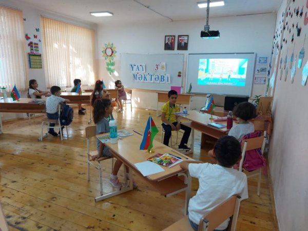 Sumqayıt məktəblərində  “Yay məktəbi” nə start verildi: açıq havada dərs keçdilər - FOTOLAR