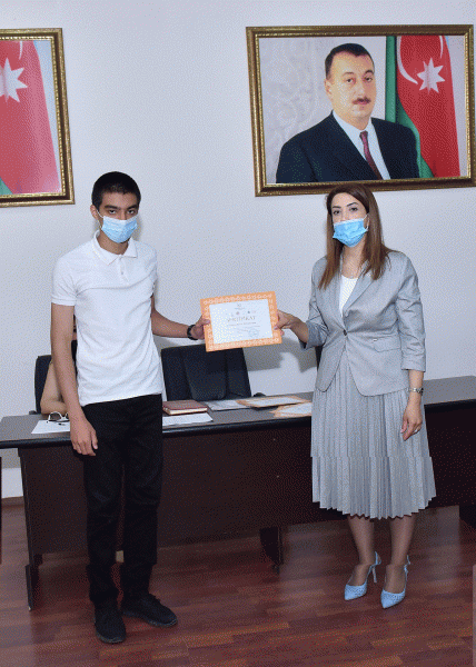 Sumqayıtda “Sabahın alimləri” X respublika müsabiqəsinin qalibləri mükafatlandırılıb - FOTOLAR