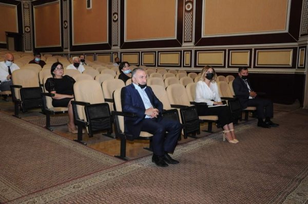 Rəşad Əliyev Abşeronda müşavirə keçirib - FOTO