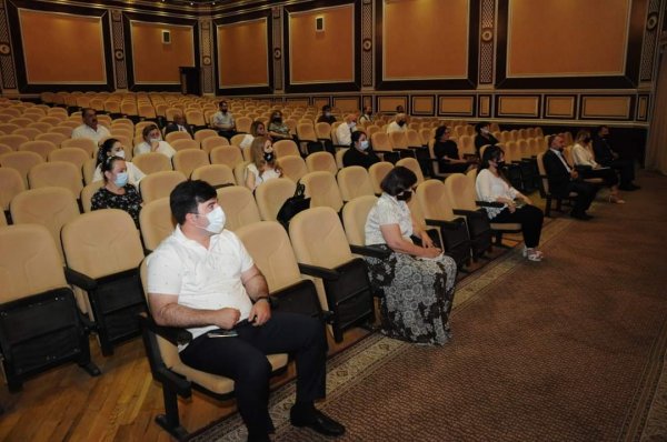 Rəşad Əliyev Abşeronda müşavirə keçirib - FOTO