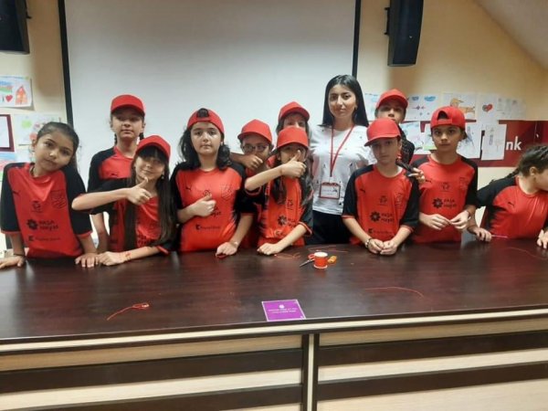 Sumqayıt məktəbliləri üçün keçirilən "Yay Futbol Düşərgəsi" layihəsinin birinci mərhələsi başa çatıb - FOTOLAR