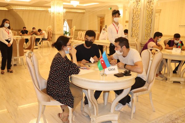Sumqayıtda Milli Qəhrəman Polad Həşimovun xatirəsinə həsr edilmiş intellektual yarış keçirilib - FOTOLAR