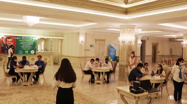 Sumqayıtda Milli Qəhrəman Polad Həşimovun xatirəsinə həsr edilmiş intellektual yarış keçirilib - FOTOLAR