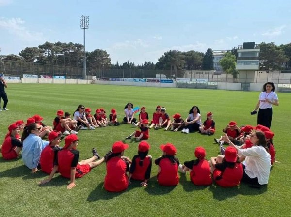 Sumqayıtda “Yay Futbol Düşərgə” si başa çatdı - VİDEO (FOTOLAR)