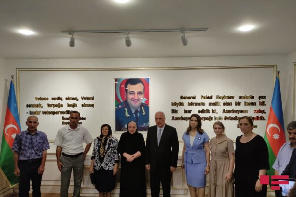 Sumqayıtda Milli Qəhrəman Polad Həşimovun büstünün və xatirə muzeyinin açılışı olub - FOTO