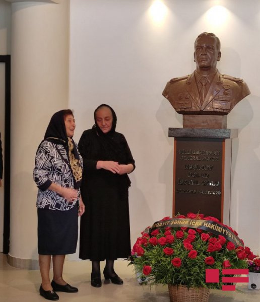 Sumqayıtda Milli Qəhrəman Polad Həşimovun büstünün və xatirə muzeyinin açılışı olub - FOTO