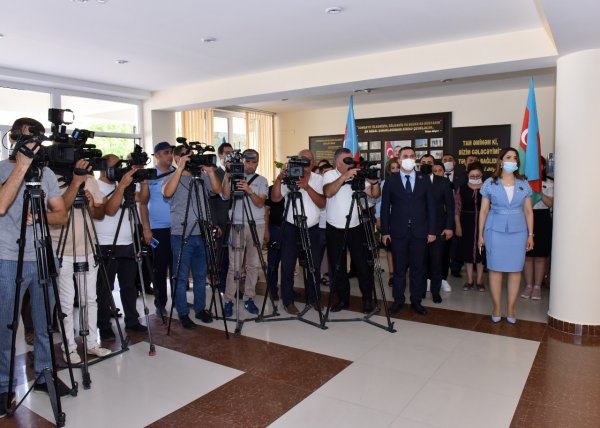 Sumqayıtda Milli Qəhrəman Polad Həşimovun büstünün və xatirə muzeyinin açılışı olub - FOTO