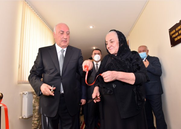 Sumqayıtda Milli Qəhrəman Polad Həşimovun büstünün və xatirə muzeyinin açılışı olub - FOTO