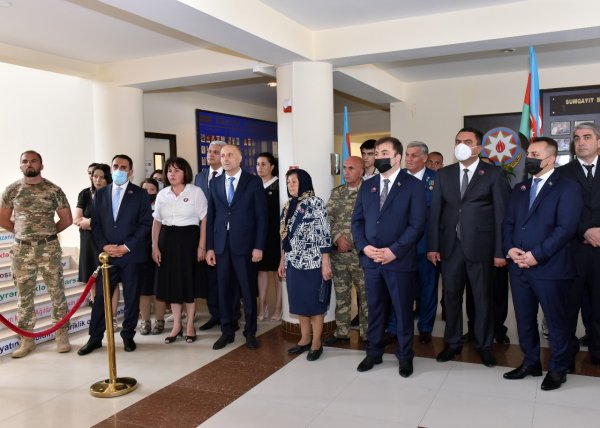 Sumqayıtda Milli Qəhrəman Polad Həşimovun büstünün və xatirə muzeyinin açılışı olub - FOTO