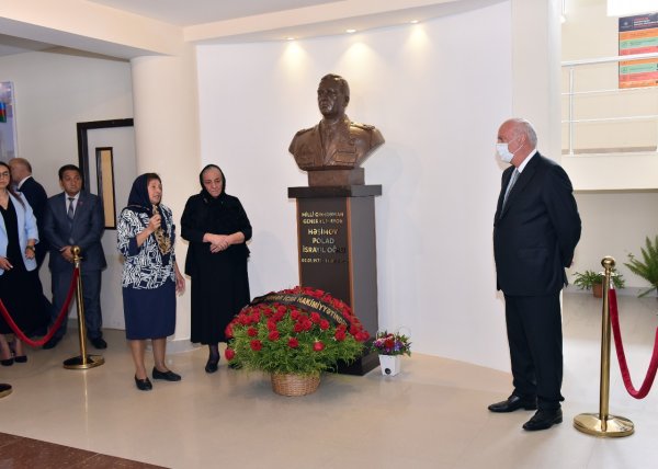 Sumqayıtda Milli Qəhrəman Polad Həşimovun büstünün və xatirə muzeyinin açılışı olub - FOTO