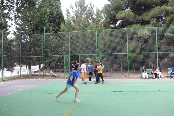 Sumqayıtda Milli Qəhrəman Polad Həşimovun xatirəsinə həsr edilmiş Voleybol  turniri keçirilib - FOTOLAR