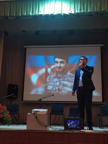 Sumqayıtda Qarabağ müharibəsi şəhidinin doğum günü qeyd olunub -FOTO