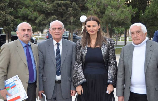 O, BU DÜNYANIN ADAMI DEYİL!..