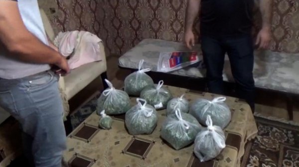 Polis narkotacirlərə qarşı ƏMƏLİYYAT - SAXLANILANLAR VAR (FOTO)