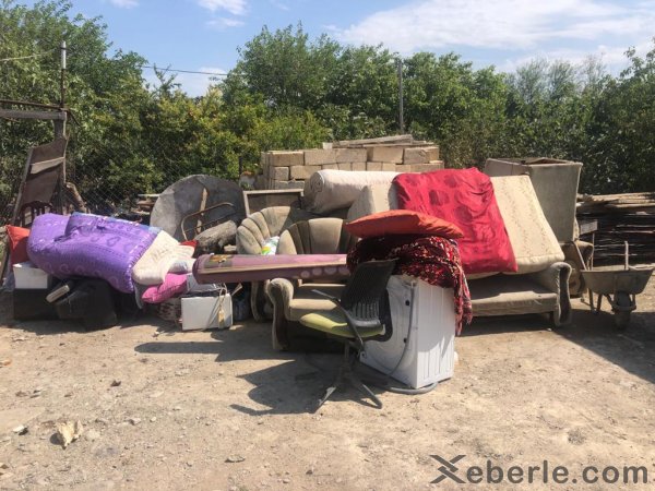 Sumqayıtda ata oğlu və gəlinin yaşadığı evi yandırdı - FOTOLAR