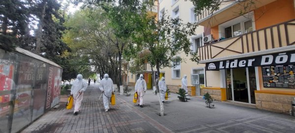 Sumqayıt şəhərində genişmiqyaslı dezinfeksiya işləri aparılıb -FOTOLAR