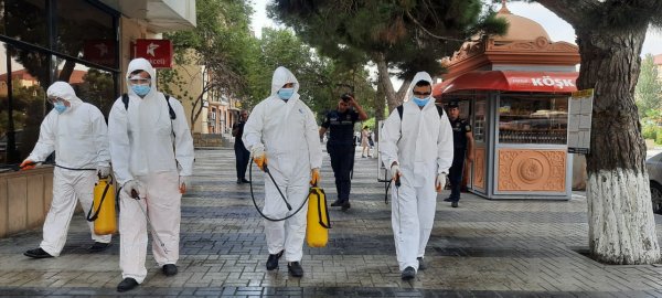 Sumqayıt şəhərində genişmiqyaslı dezinfeksiya işləri aparılıb -FOTOLAR