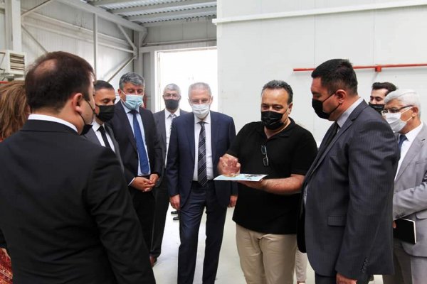 Sumqayıtın deputatları nazirlə birgə Balaxanıda: analoji zavod Sumqayıtda da yaradıla bilər -FOTOLAR