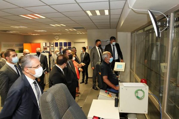 Sumqayıtın deputatları nazirlə birgə Balaxanıda: analoji zavod Sumqayıtda da yaradıla bilər -FOTOLAR