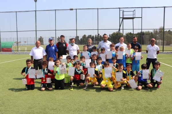 Mini-futbol üzrə Sumqayıt birinciliyinin qalibi məlum oldu - FOTOLAR
