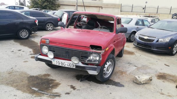 Sumqayıt yolunda iki avtomobil toqquşdu - FOTO