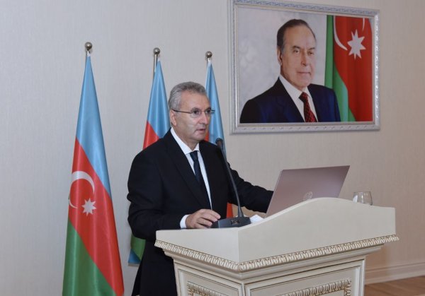 Sumqayıtda təhsil işçilərinin ənənəvi sentyabr konfransı keçirilib - FOTOLAR Sumqayıtda təhsil işçilərinin ənənəvi sentyabr konfransı keçirilib - FOTOLAR