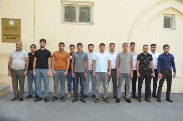 Sumqayıtda şəhid ailələrinə və müharibə iştirakçılarına dövlət mükafatları təqdim olunub -FOTOLAR