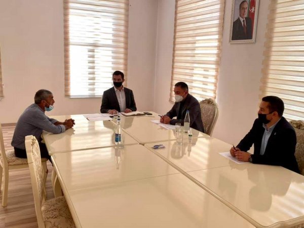 Deputat Sumqayıtda seçicilərinin problemlərini dinlədi - FOTOLAR