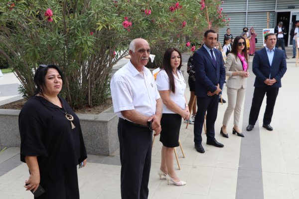 Sumqayıtda 44 günlük Vətən müharibəsinə həsr edilmiş “Gənc Qalib” adlı rəsm sərgisi keçirilib - FOTOLAR