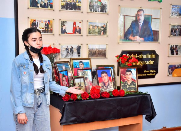 Sumqayıtda 13 şəhidin "Zəfər yolu" - FOTOLAR