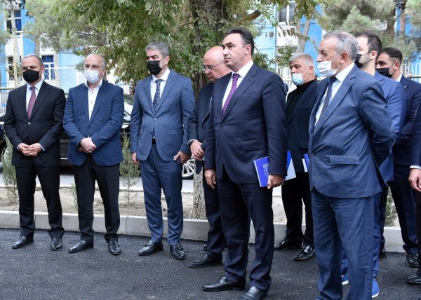 Sumqayıtda generalın atasının xatirəsi əbədiləsdirildi - FOTOLAR Sumqayıtda generalın atasının xatirəsi əbədiləsdirildi - FOTOLAR