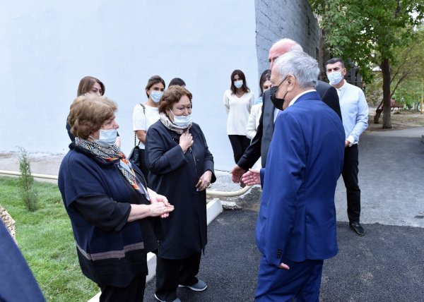 Sumqayıtda generalın atasının xatirəsi əbədiləsdirildi - FOTOLAR Sumqayıtda generalın atasının xatirəsi əbədiləsdirildi - FOTOLAR