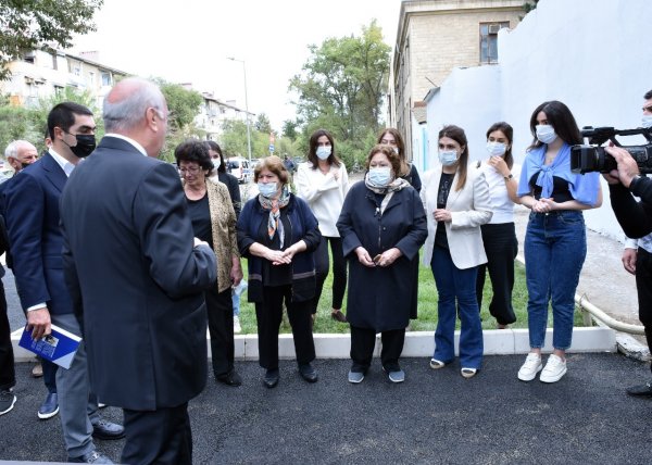 Sumqayıtda generalın atasının xatirəsi əbədiləsdirildi - FOTOLAR Sumqayıtda generalın atasının xatirəsi əbədiləsdirildi - FOTOLAR