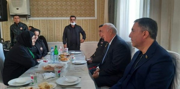 Sumqayıtda şəhidlərimizin il mərasimi keçirilib -FOTOLAR