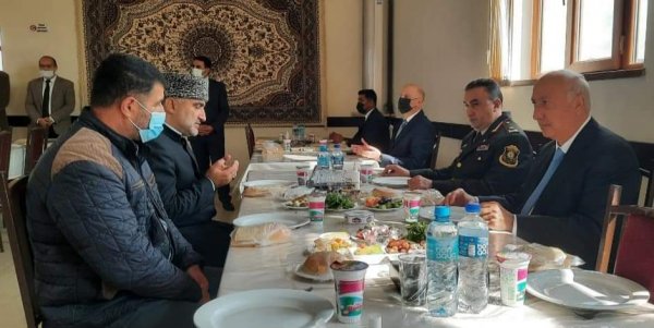 Sumqayıtda şəhidlərimizin il mərasimi keçirilib -FOTOLAR