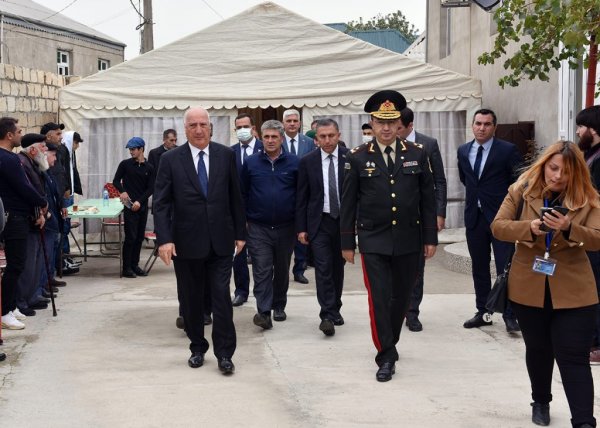 Sumqayıtda şəhidlərimizin il mərasimi keçirilib- FOTOLAR
