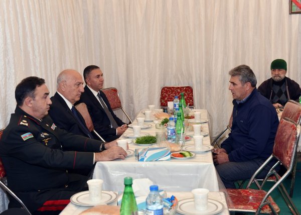 Sumqayıtda şəhidlərimizin il mərasimi keçirilib- FOTOLAR