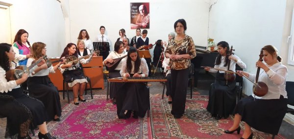 Sumqayıtda rəis müəllimləri təltif etdi - FOTOLAR
