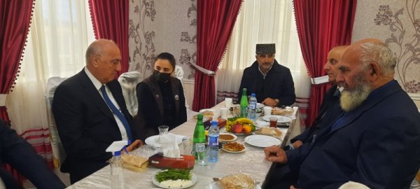 Sumqayıtda şəhidlərimizin il mərasimləri keçirilir – FOTOLAR