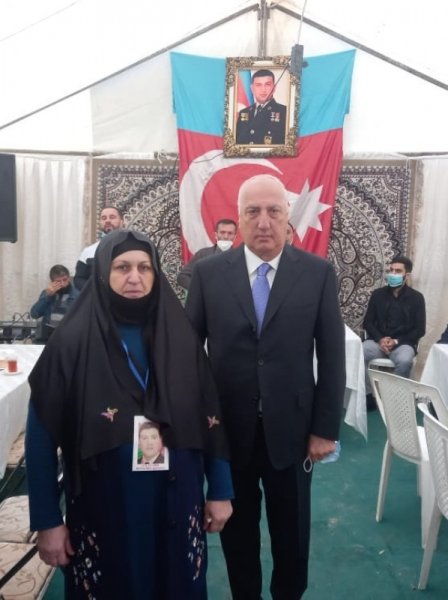 Sumqayıtda şəhidlərimizin il mərasimləri keçirilir – FOTOLAR