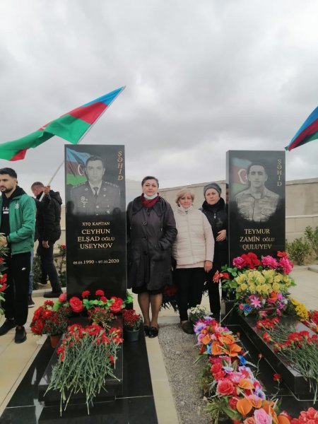 Sumqayıt Regional Mədəniyyət İdarəsinə tabe olan Abşeron rayon nümayəndəliyi şəhid ailələrinin qayğıları ilə maraqlanıb - FOTO