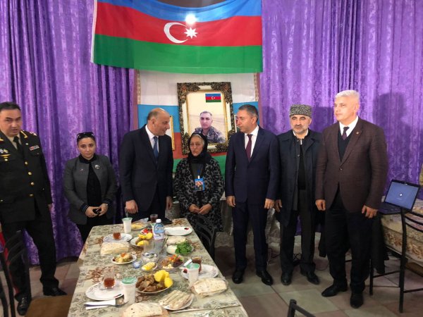 Sumqayıtda şəhidlərin ildönümü mərasimləri keçirilib – FOTOLAR