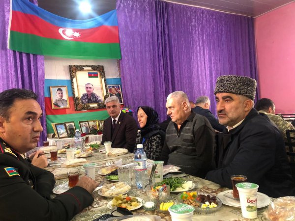 Sumqayıtda şəhidlərin ildönümü mərasimləri keçirilib – FOTOLAR